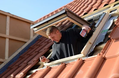Pose de fenêtres de toit Velux aux Planches-près-Arbois
